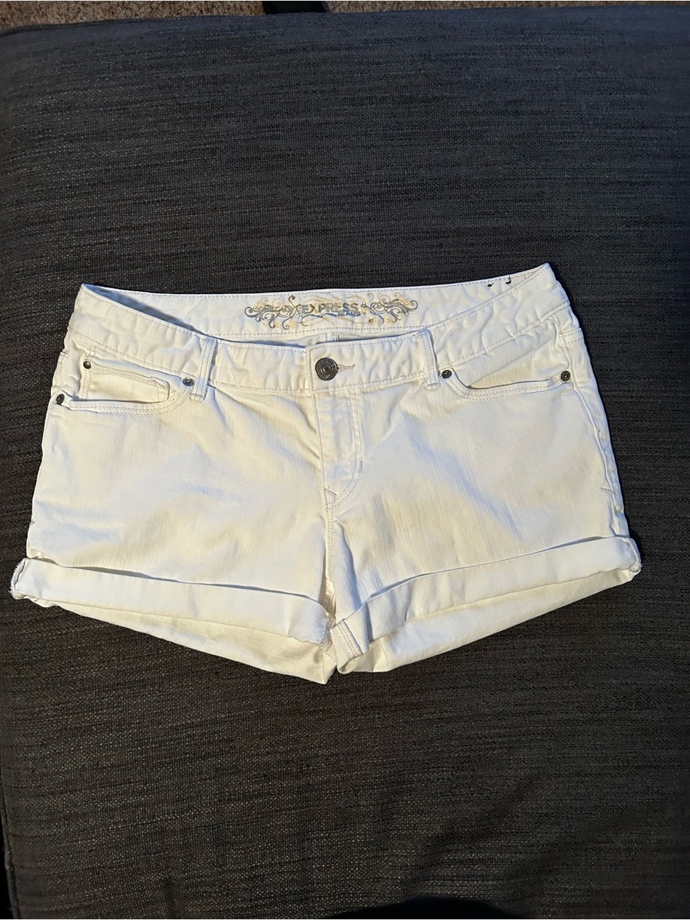 Express Women's White Denim Cuffed Shorts, 12